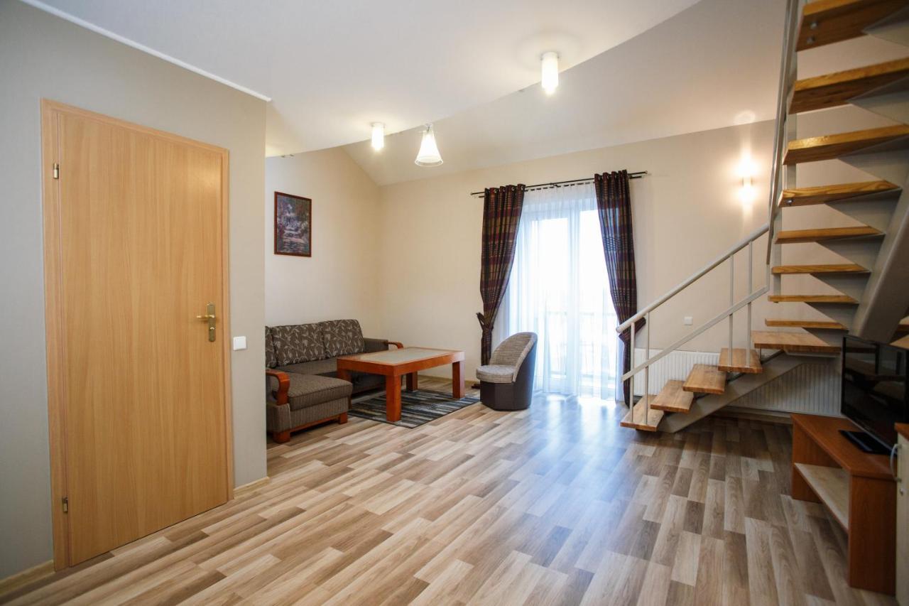 Siauliu Krasto Medziotoju Uzeiga Hotel โชเล ภายนอก รูปภาพ